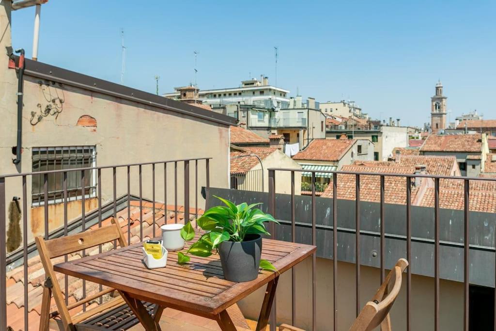 Residence Dei Frutti Pieno Centro - Il Cedro Padova Luaran gambar